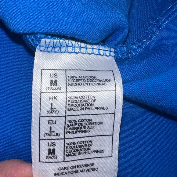Walt Disney World embroidered Hang Loose Mickey Royal Blue Size Medium unisex - Picture 4 of 7